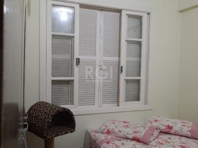 Apartamento à venda com 58m², 2 quartos no bairro Centro Histórico em Porto Alegre - Foto 10