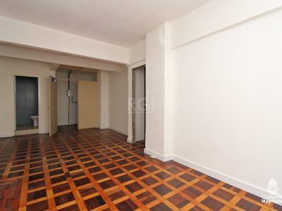 Apartamento à venda com 81m², 3 quartos no bairro Centro Histórico em Porto Alegre - Foto 5