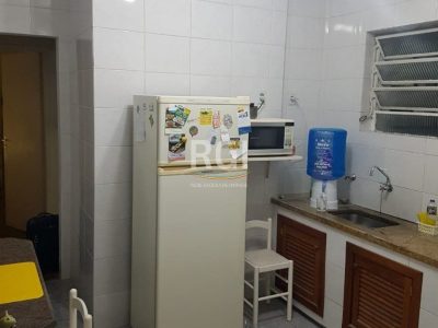 Apartamento à venda com 74m², 2 quartos no bairro Menino Deus em Porto Alegre - Foto 11