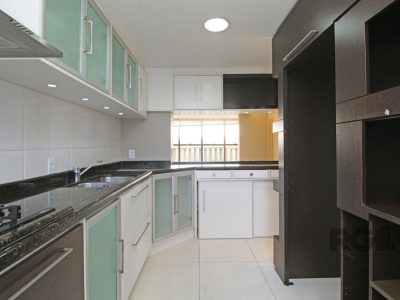 Apartamento à venda com 100m², 3 quartos, 1 suíte, 2 vagas no bairro Mont Serrat em Porto Alegre - Foto 14