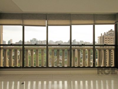 Apartamento à venda com 100m², 3 quartos, 1 suíte, 2 vagas no bairro Mont Serrat em Porto Alegre - Foto 11