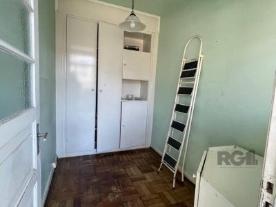 Apartamento à venda com 100m², 3 quartos, 2 vagas no bairro Petrópolis em Porto Alegre - Foto 6