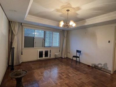 Apartamento à venda com 100m², 3 quartos, 2 vagas no bairro Petrópolis em Porto Alegre - Foto 14