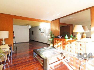 Apartamento à venda com 147m², 3 quartos, 1 suíte, 1 vaga no bairro Petrópolis em Porto Alegre - Foto 4