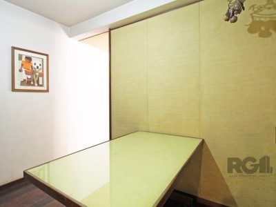 Apartamento à venda com 147m², 3 quartos, 1 suíte, 1 vaga no bairro Petrópolis em Porto Alegre - Foto 22