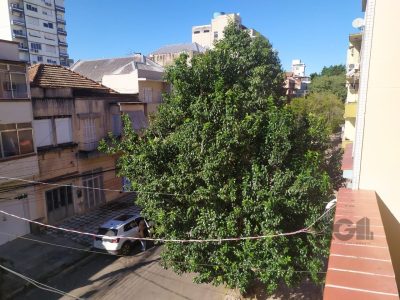 Apartamento à venda com 75m², 3 quartos no bairro Santana em Porto Alegre - Foto 9