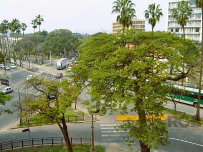 Apartamento à venda com 89m², 3 quartos, 1 suíte no bairro Bom Fim em Porto Alegre - Foto 40