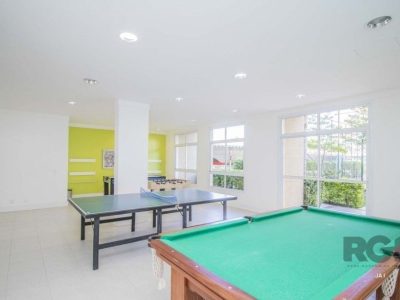 Apartamento à venda com 62m², 2 quartos, 1 suíte, 1 vaga no bairro Vila Ipiranga em Porto Alegre - Foto 9