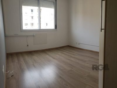 Apartamento à venda com 62m², 2 quartos, 1 suíte, 1 vaga no bairro Vila Ipiranga em Porto Alegre - Foto 15