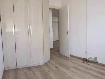 Apartamento à venda com 62m², 2 quartos, 1 suíte, 1 vaga no bairro Vila Ipiranga em Porto Alegre - Foto 18