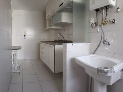 Apartamento à venda com 62m², 2 quartos, 1 suíte, 1 vaga no bairro Vila Ipiranga em Porto Alegre - Foto 25