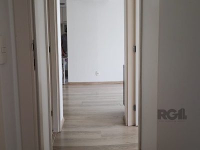 Apartamento à venda com 62m², 2 quartos, 1 suíte, 1 vaga no bairro Vila Ipiranga em Porto Alegre - Foto 27