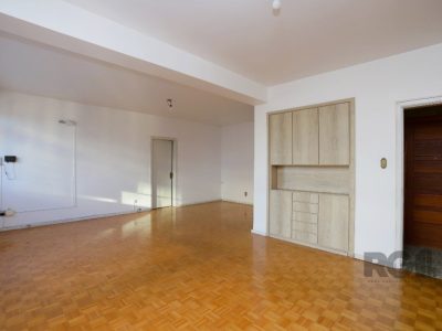 Apartamento à venda com 147m², 3 quartos, 1 vaga no bairro Floresta em Porto Alegre - Foto 6