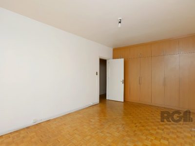 Apartamento à venda com 147m², 3 quartos, 1 vaga no bairro Floresta em Porto Alegre - Foto 19