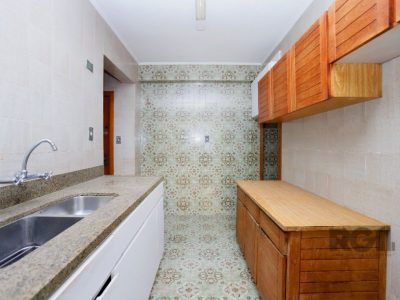 Apartamento à venda com 147m², 3 quartos, 1 vaga no bairro Floresta em Porto Alegre - Foto 31