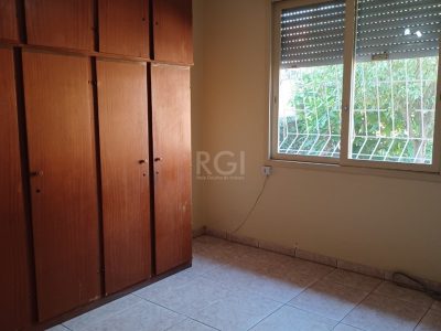 Casa à venda com 78m², 3 quartos, 3 vagas no bairro Santa Tereza em Porto Alegre - Foto 6