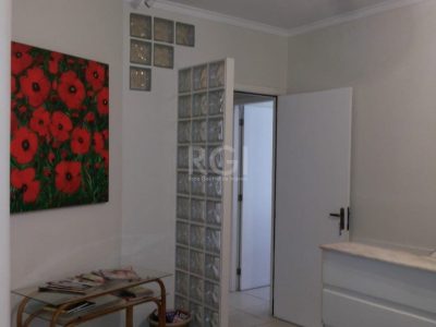 Conjunto/Sala à venda com 40m² no bairro Petrópolis em Porto Alegre - Foto 2