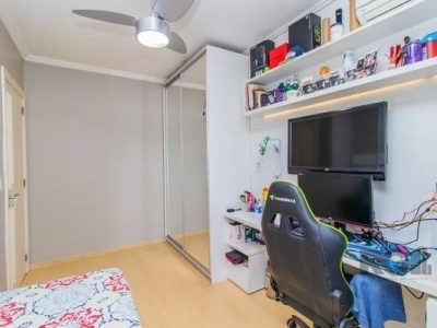 Casa à venda com 280m², 3 quartos, 1 suíte, 2 vagas no bairro Partenon em Porto Alegre - Foto 22