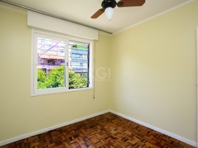 Apartamento à venda com 93m², 3 quartos, 1 suíte, 1 vaga no bairro Petrópolis em Porto Alegre - Foto 19