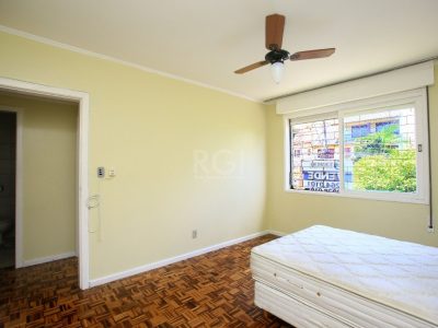 Apartamento à venda com 93m², 3 quartos, 1 suíte, 1 vaga no bairro Petrópolis em Porto Alegre - Foto 21