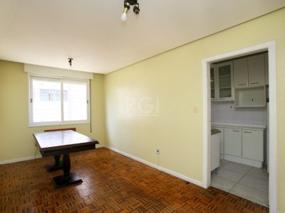 Apartamento à venda com 93m², 3 quartos, 1 suíte, 1 vaga no bairro Petrópolis em Porto Alegre - Foto 30