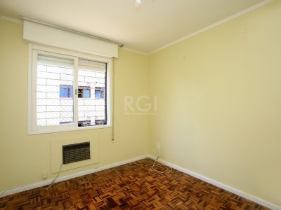 Apartamento à venda com 93m², 3 quartos, 1 suíte, 1 vaga no bairro Petrópolis em Porto Alegre - Foto 32