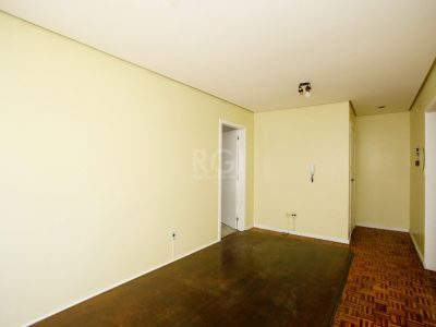 Apartamento à venda com 93m², 3 quartos, 1 suíte, 1 vaga no bairro Petrópolis em Porto Alegre - Foto 34