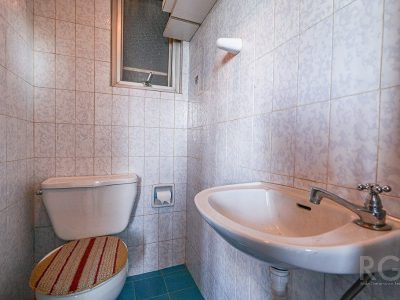 Apartamento à venda com 165m², 4 quartos, 1 suíte, 2 vagas no bairro Santa Tereza em Porto Alegre - Foto 7