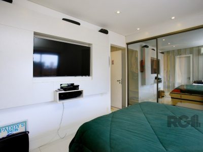 Apartamento à venda com 106m², 3 quartos, 1 suíte, 2 vagas no bairro Bela Vista em Porto Alegre - Foto 11