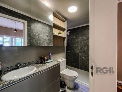 Apartamento à venda com 107m², 3 quartos, 1 suíte, 1 vaga no bairro Farroupilha em Porto Alegre - Foto 12