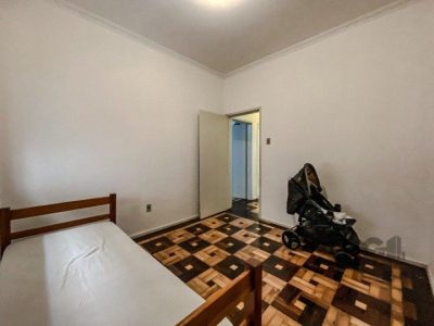 Apartamento à venda com 107m², 3 quartos, 1 suíte, 1 vaga no bairro Farroupilha em Porto Alegre - Foto 14