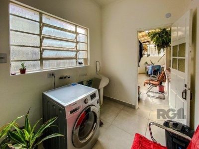 Apartamento à venda com 107m², 3 quartos, 1 suíte, 1 vaga no bairro Farroupilha em Porto Alegre - Foto 21