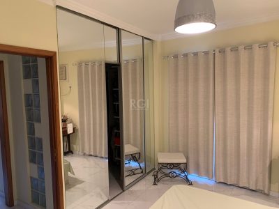 Apartamento à venda com 130m², 3 quartos, 1 suíte, 1 vaga no bairro Rio Branco em Porto Alegre - Foto 12