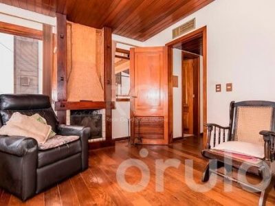 Cobertura à venda com 244m², 3 quartos, 1 suíte, 2 vagas no bairro Petrópolis em Porto Alegre - Foto 8