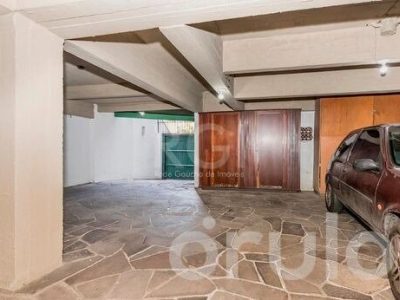 Cobertura à venda com 244m², 3 quartos, 1 suíte, 2 vagas no bairro Petrópolis em Porto Alegre - Foto 40