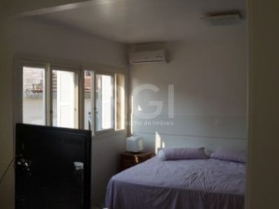 Apartamento à venda com 77m², 3 quartos no bairro Petrópolis em Porto Alegre - Foto 8