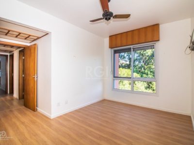 Apartamento à venda com 100m², 3 quartos, 1 suíte, 1 vaga no bairro Jardim Europa em Porto Alegre - Foto 3