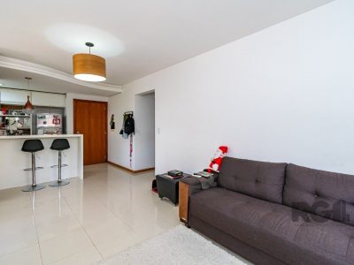 Apartamento à venda com 86m², 2 quartos, 1 suíte, 2 vagas no bairro Independência em Porto Alegre - Foto 17