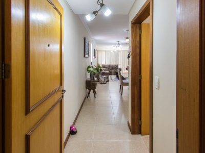 Apartamento à venda com 113m², 3 quartos, 1 suíte, 2 vagas no bairro Cristal em Porto Alegre - Foto 6