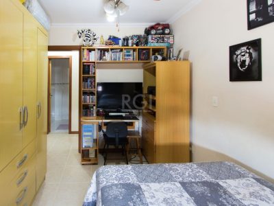 Apartamento à venda com 113m², 3 quartos, 1 suíte, 2 vagas no bairro Cristal em Porto Alegre - Foto 13