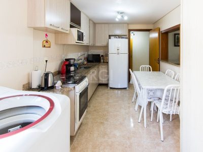 Apartamento à venda com 113m², 3 quartos, 1 suíte, 2 vagas no bairro Cristal em Porto Alegre - Foto 23