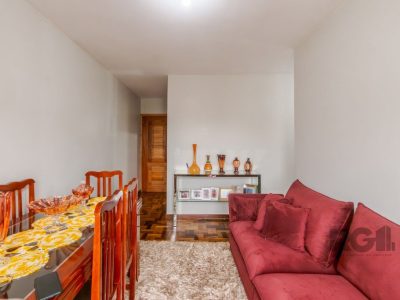 Apartamento à venda com 64m², 2 quartos, 1 vaga no bairro São Sebastião em Porto Alegre - Foto 2