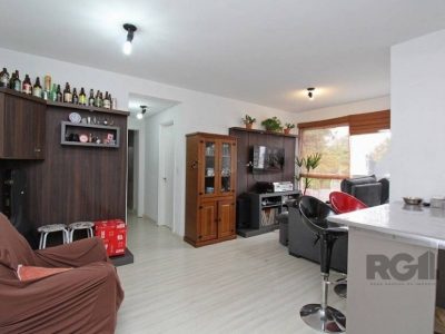 Apartamento à venda com 60m², 2 quartos, 1 suíte, 1 vaga no bairro Passo d'Areia em Porto Alegre - Foto 2