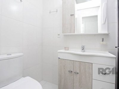 Apartamento à venda com 60m², 2 quartos, 1 suíte, 1 vaga no bairro Passo d'Areia em Porto Alegre - Foto 12