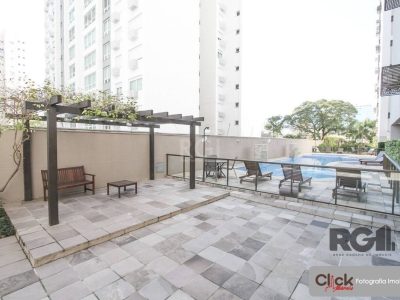 Apartamento à venda com 67m², 2 quartos, 1 suíte, 1 vaga no bairro Passo d'Areia em Porto Alegre - Foto 13