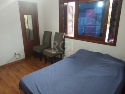 Casa à venda com 136m², 3 quartos, 2 suítes, 2 vagas no bairro Petrópolis em Porto Alegre - Foto 11