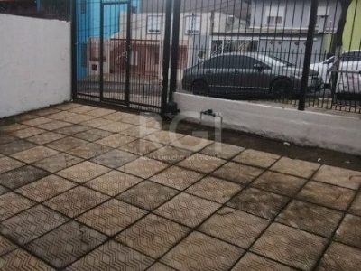 Casa à venda com 136m², 3 quartos, 2 suítes, 2 vagas no bairro Petrópolis em Porto Alegre - Foto 49