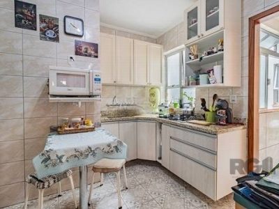 Apartamento à venda com 103m², 2 quartos, 1 vaga no bairro Floresta em Porto Alegre - Foto 6