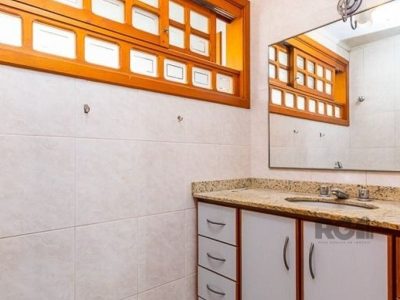 Apartamento à venda com 114m², 3 quartos, 1 suíte, 2 vagas no bairro São João em Porto Alegre - Foto 5