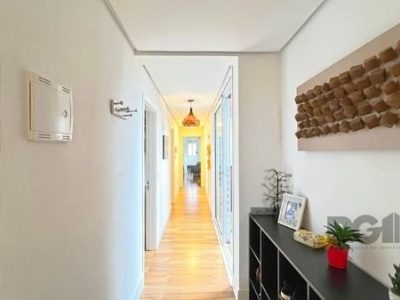 Apartamento à venda com 171m², 3 quartos, 3 suítes, 3 vagas no bairro Tristeza em Porto Alegre - Foto 27